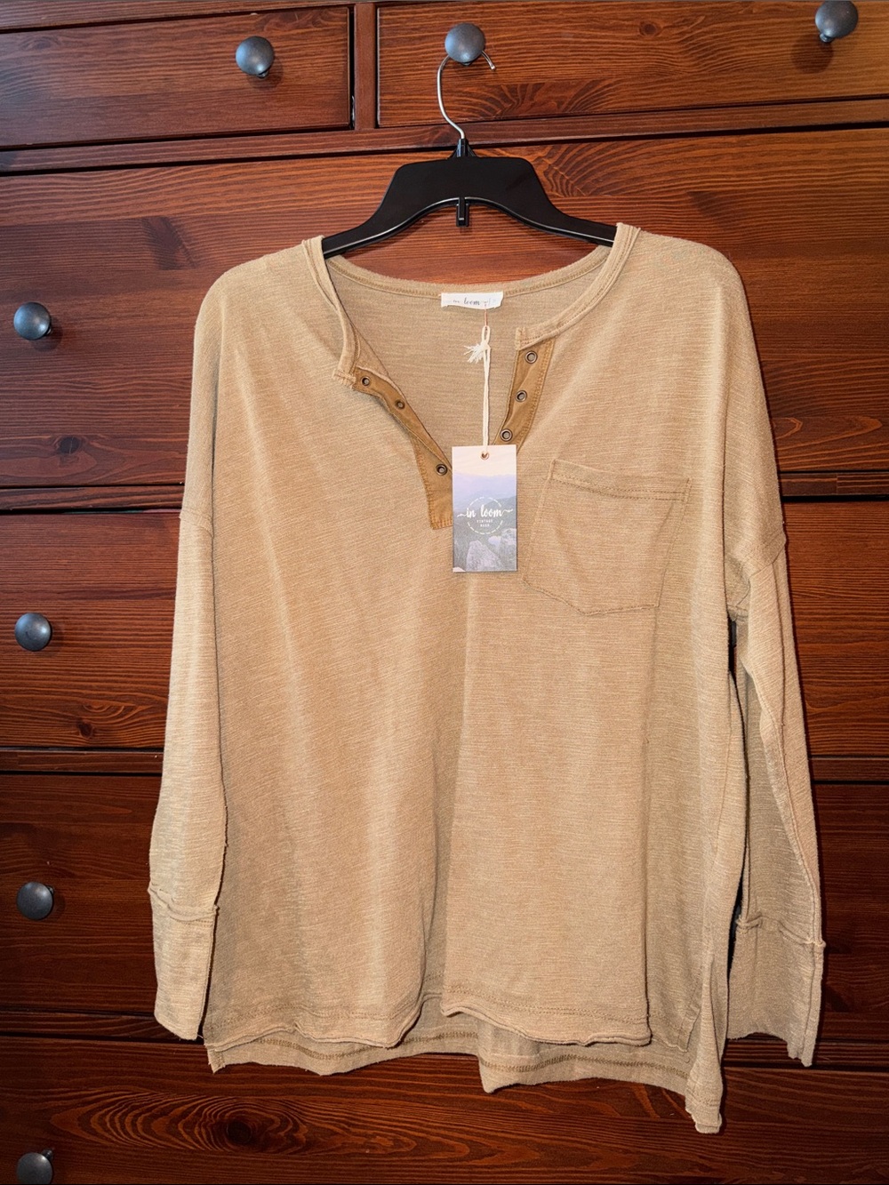 In Loom NWT Oversized Henley Top Small Khaki Rustic Snap Front